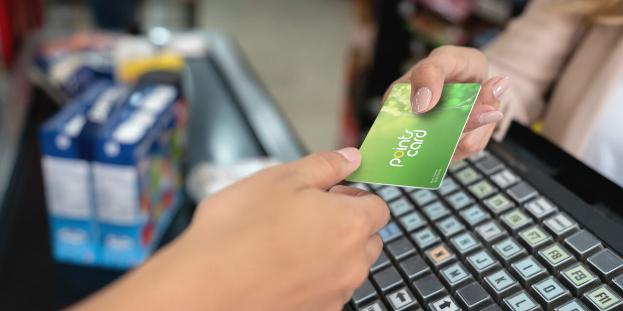Maximize the Benefits of Store Loyalty Programs